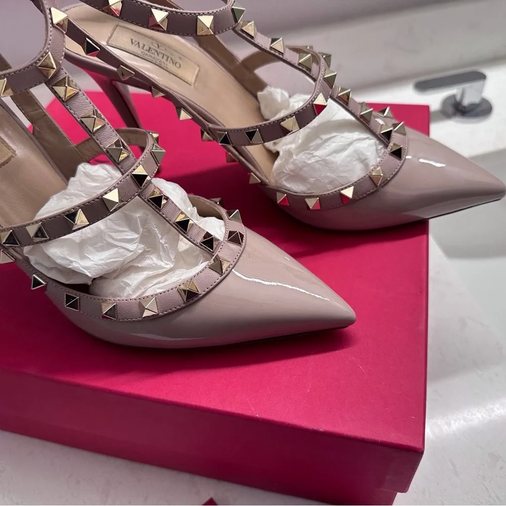 Valentino Garavani Patent 100m Slingback Heel Pumps - Picture 2 of 8
